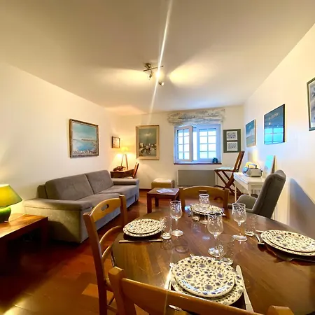 La Belle Vue - Au Pied De La Baie - Confort Apartman